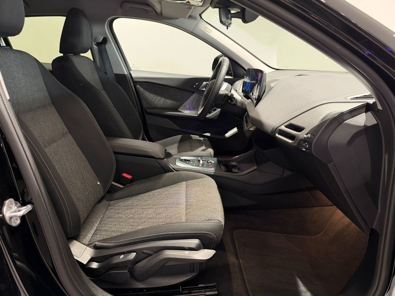 BMW 120 bild 8