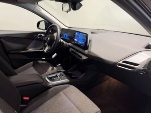 BMW 120 bild 9