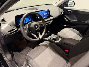BMW 120 bild 11