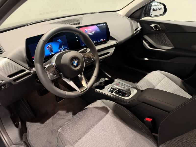 BMW 120 bild 11