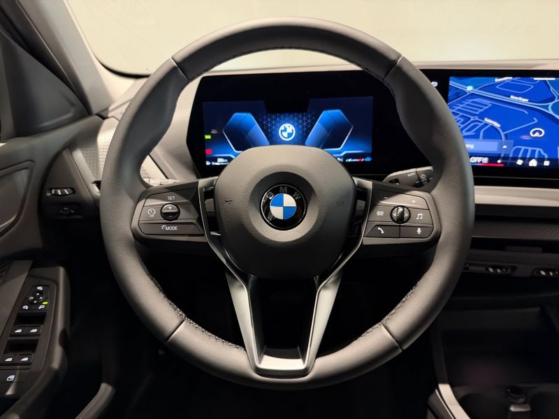 BMW 120 bild 13
