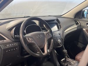 Hyundai Grand Santa Fe bild 3