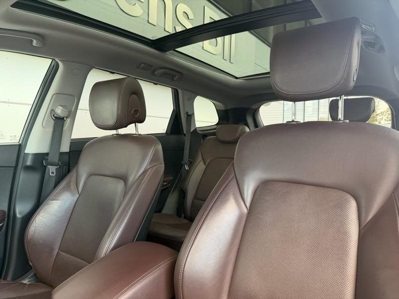 Hyundai Grand Santa Fe bild 5