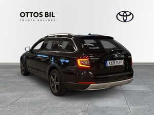 Skoda Octavia bild 2