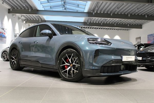 Porsche Cayenne S Coupe Electric - 2026