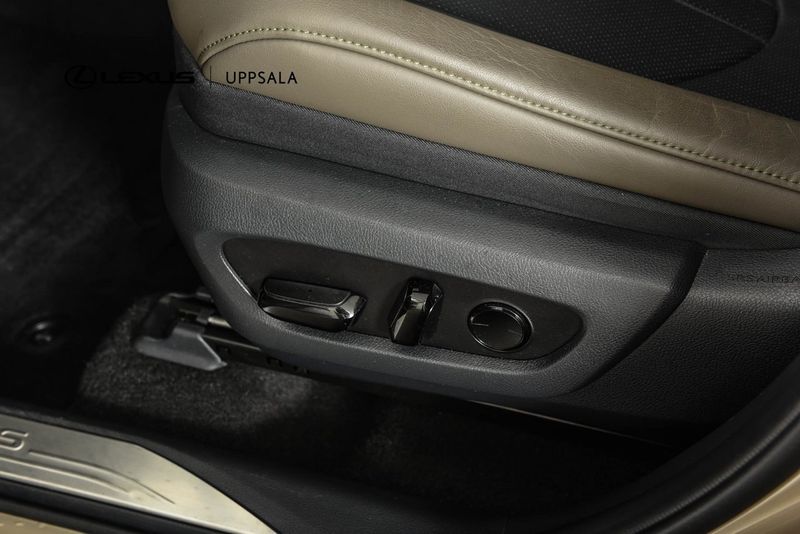 Lexus NX bild 13