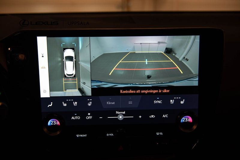 Lexus NX bild 19