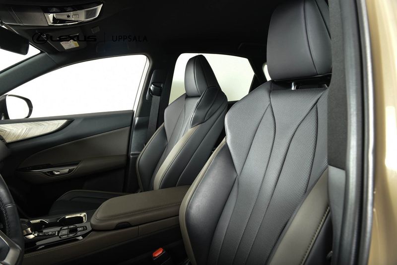 Lexus NX bild 7