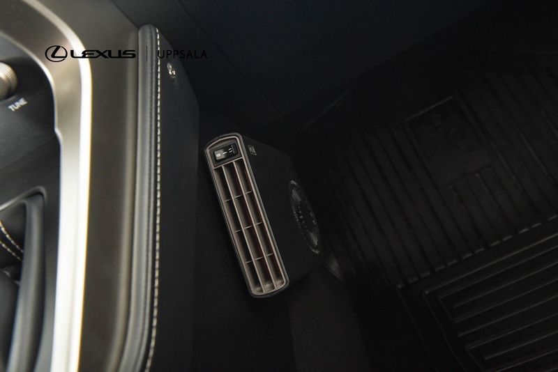 Lexus NX bild 20