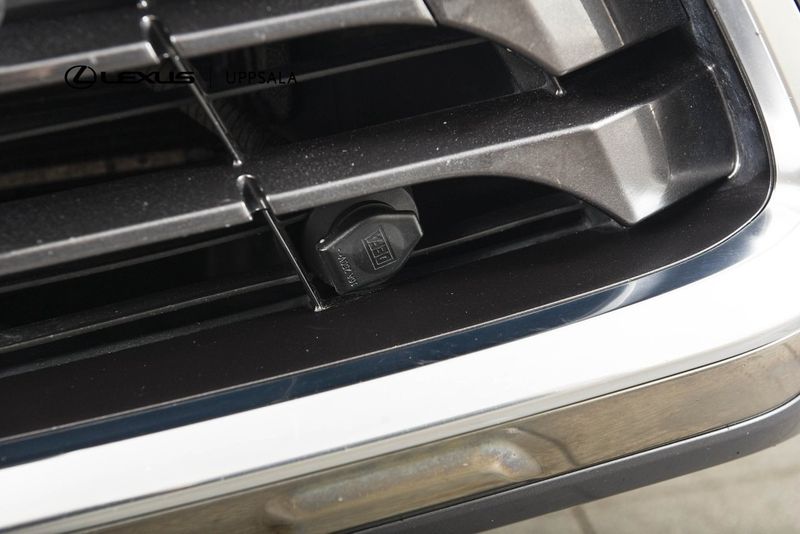 Lexus NX bild 21