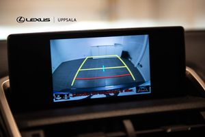 Lexus NX bild 18