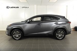 Lexus NX bild 2