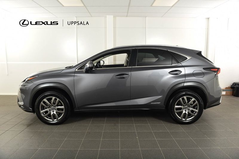Lexus NX bild 2