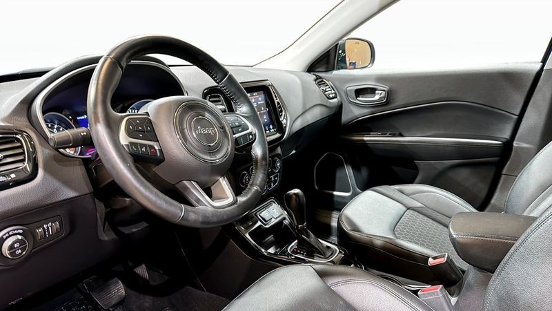 Jeep Compass bild 7