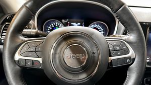 Jeep Compass bild 16