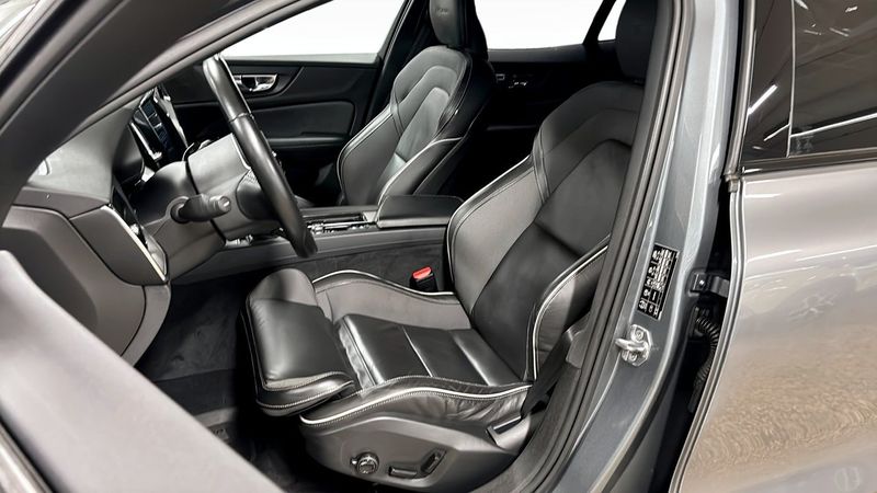 Volvo S60 bild 8