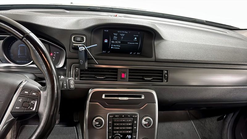 Volvo XC70 bild 9