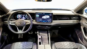 Volkswagen Passat bild 11