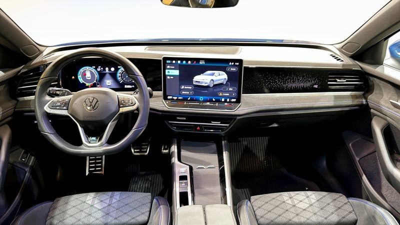 Volkswagen Passat bild 11