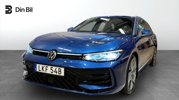 Volkswagen Passat TDI193 DSG 4M R-Line P-värmare/Drag/Panorama - 2025