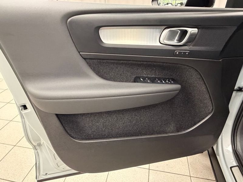Volvo XC40 bild 5