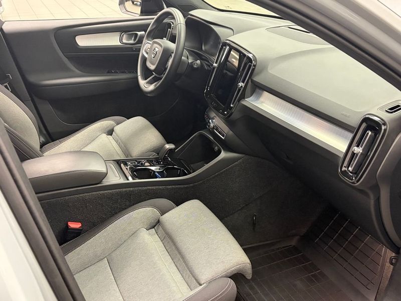 Volvo XC40 bild 8
