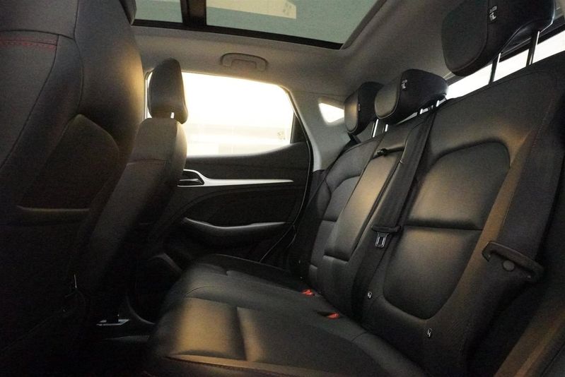 MG ZS EV bild 9