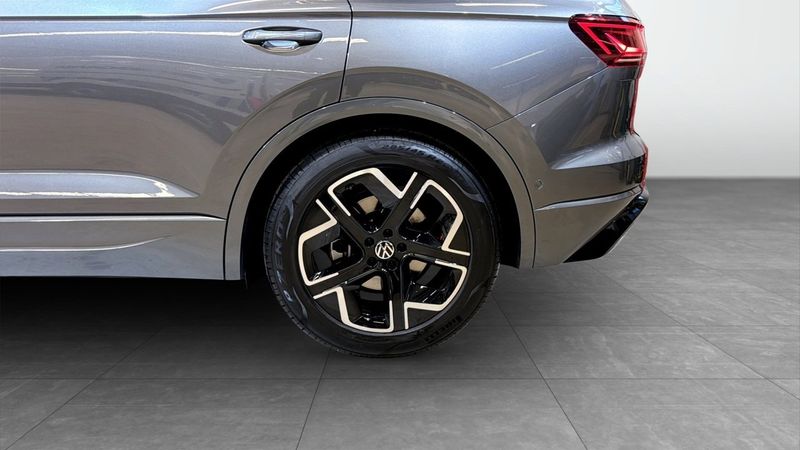 Volkswagen Touareg bild 6