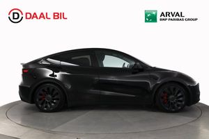 Tesla Model Y bild 5