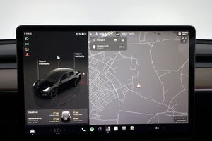 Tesla Model Y bild 17