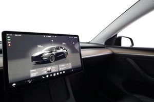 Tesla Model Y bild 22