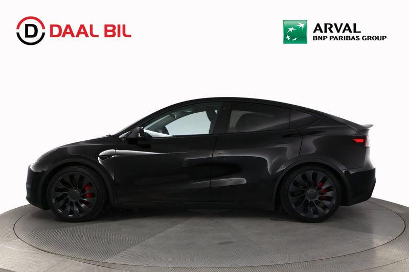 Tesla Model Y bild 9