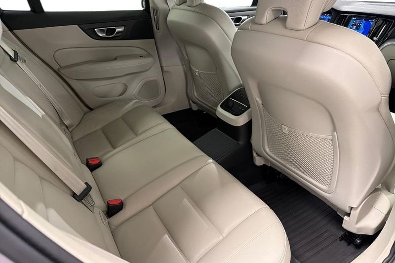 Volvo V60 bild 9