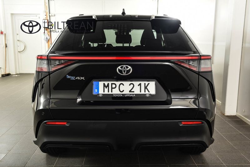 Toyota bZ4X bild 4