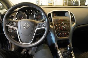 Opel Astra bild 9