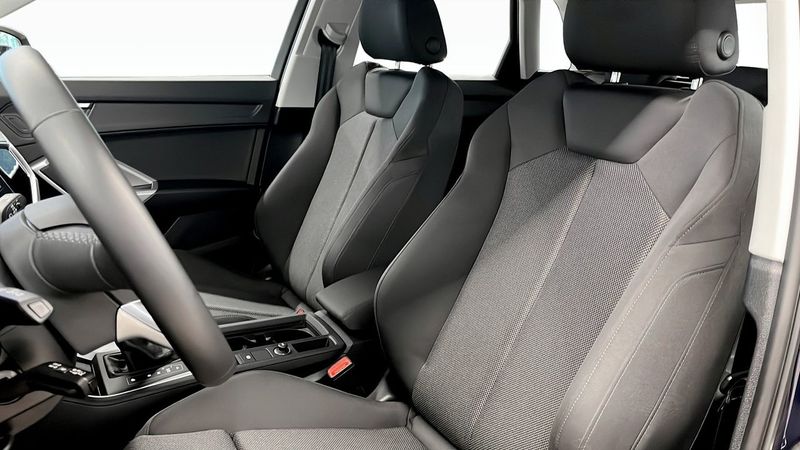Audi Q3 bild 10