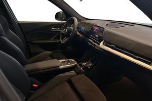 BMW X1 bild 6