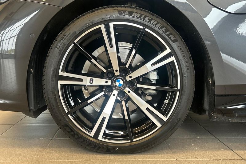 BMW 530 bild 14