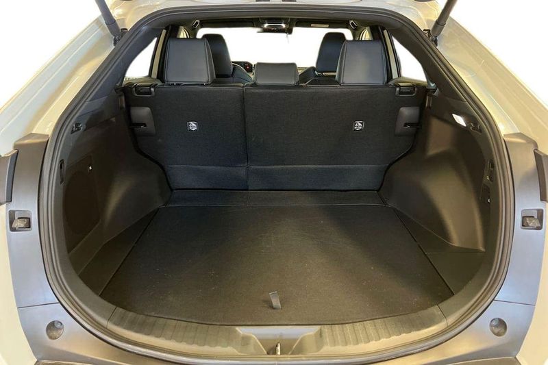 Toyota bZ4X bild 12