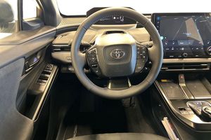Toyota C-HR+ bild 11
