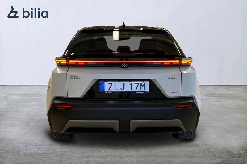 Toyota C-HR+ bild 5