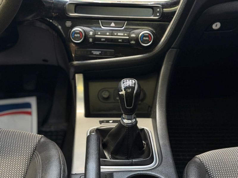 Kia Optima bild 12