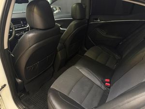 Kia Optima bild 19