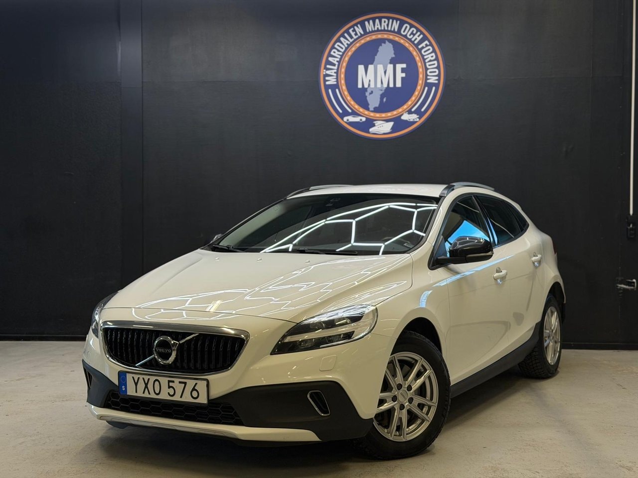 Volvo V40