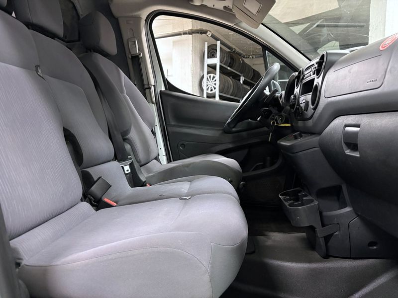 Peugeot Partner bild 12
