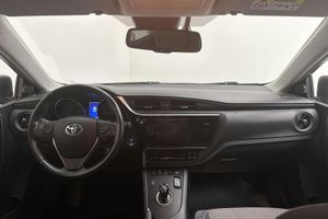 Toyota Auris bild 6