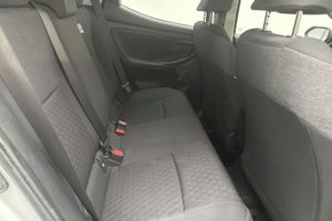 Toyota Yaris bild 8