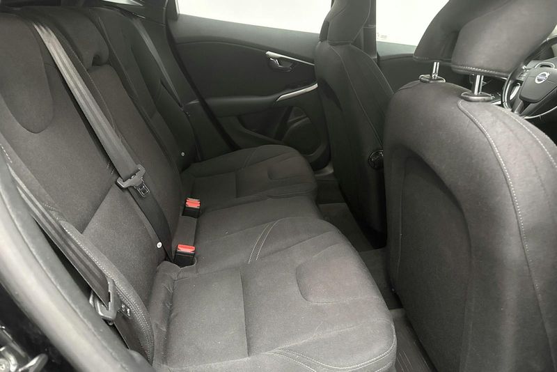 Volvo V40 bild 8