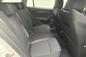 Skoda Octavia bild 8