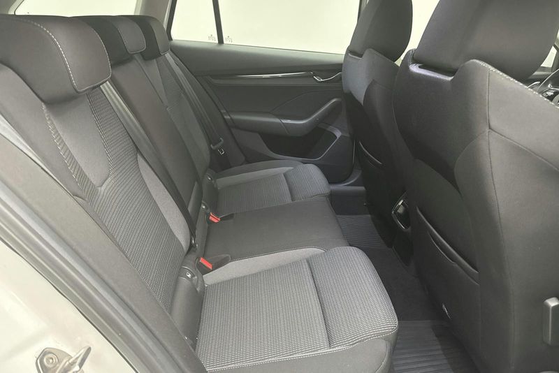 Skoda Octavia bild 8
